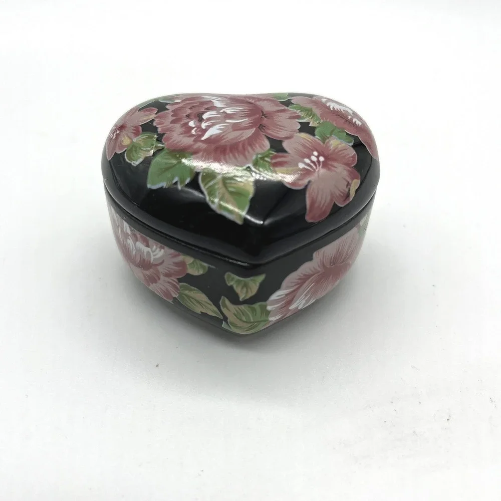 Otagiri Tavistock Floral Garden Heart Trinket Box Black‎ Pink Roses Hinged Lid